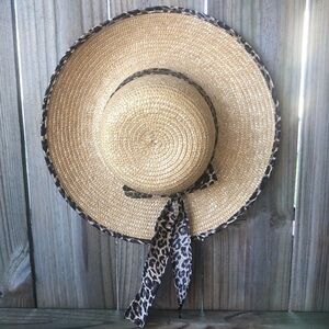 Dillard’s Round Natural Straw Hat with Leopard Trim Brim & Ribbon Sash Bow